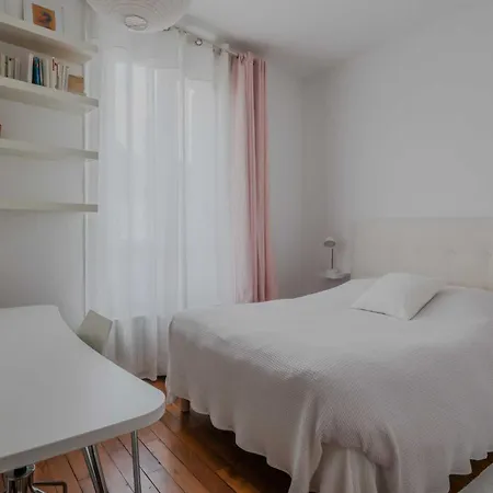 Magnificent Apartment- 2br 4p- Near Sacre-coeur *