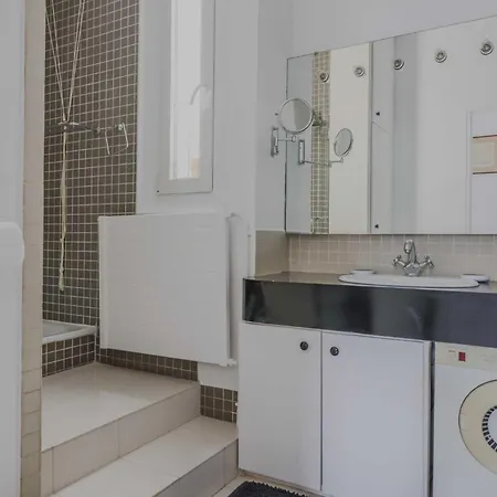 Magnificent Apartment- 2br 4p- Near Sacre-coeur